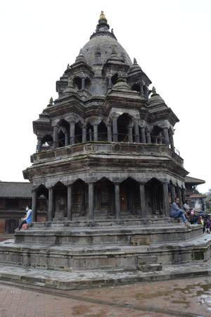 Cyāsī Deval Kṛṣṇa Temple