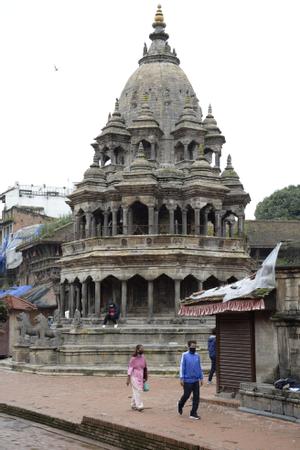 Cyāsī Deval Kṛṣṇa Temple