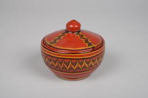 140800a-b, ceramic bowl with lid