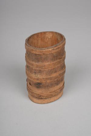 138656, wooden container
