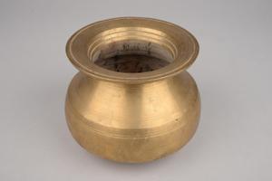 136773, brass bowl