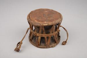 136757, damaru, hourglass rattle drum