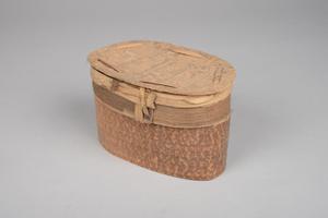 136803a-b, bamboo container with lid