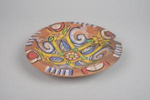 138516, clay plate for ritual colour