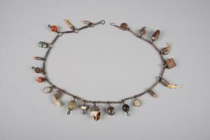 138705, protection necklace of Newar children, Bhaktapur