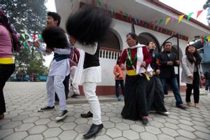 Rai sakela dancers at Hattiban udhauli celebration